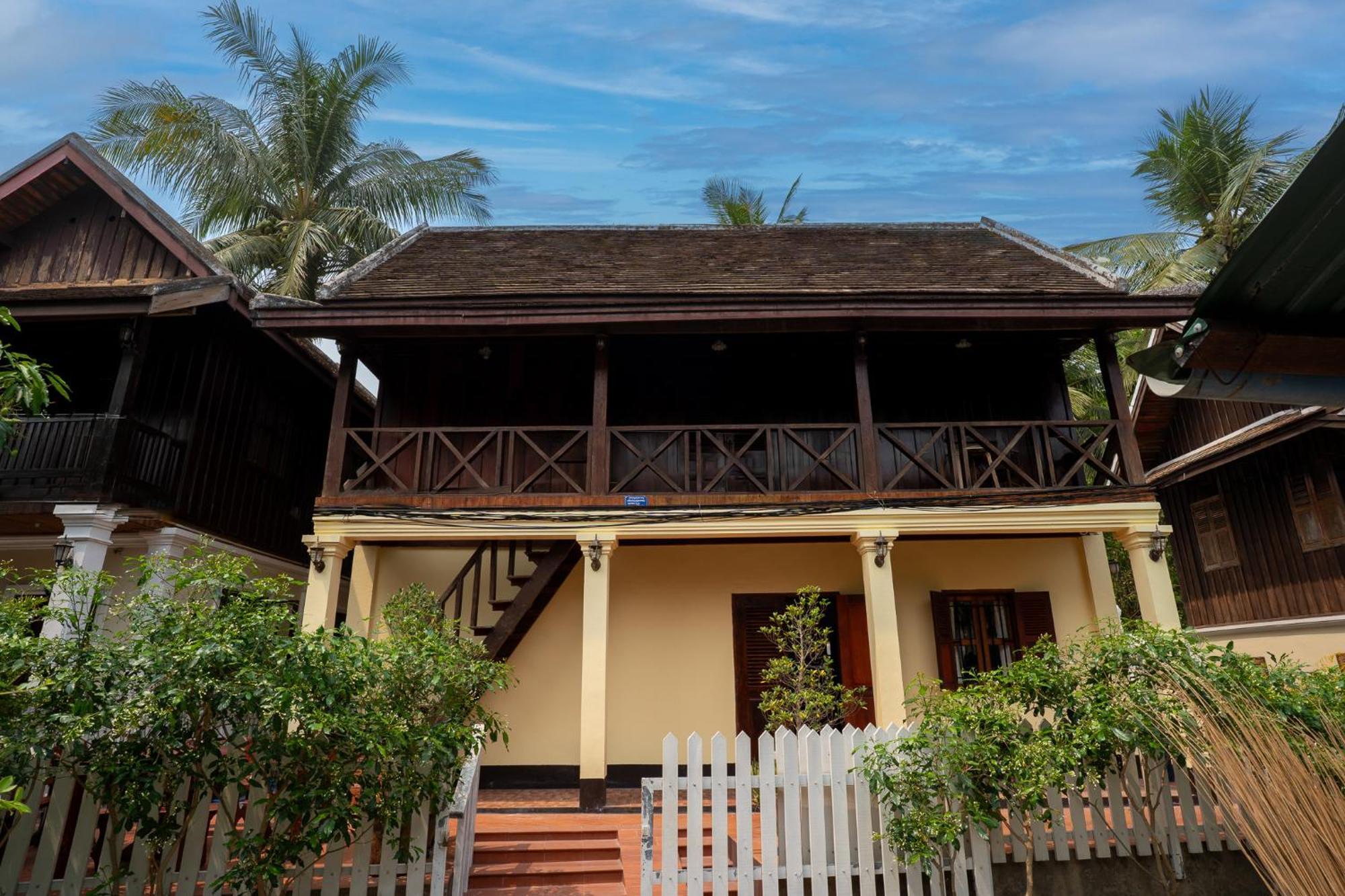 Villa Mira Heritage Λουάνγκ Πραμπάνγκ Εξωτερικό φωτογραφία